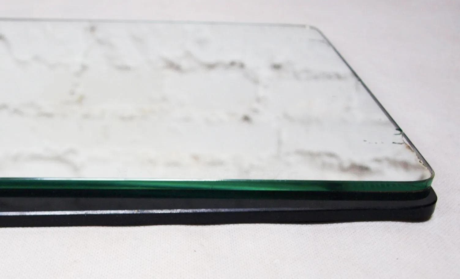 Lustro ścienne, czarne szkło, Niemcy, lata 60. - 15973