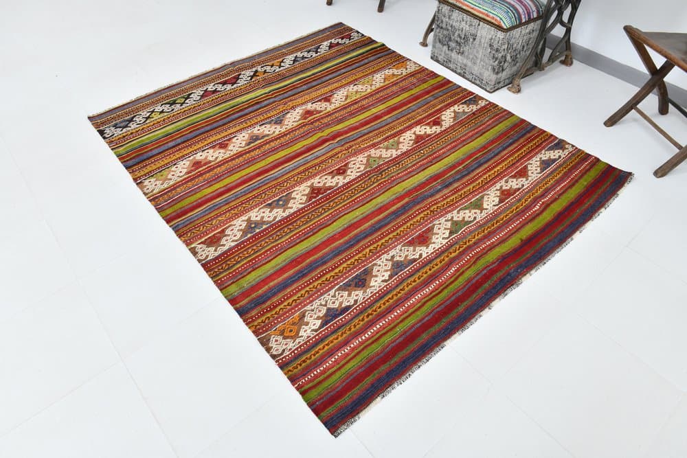 Kilim 200x163 cm, Olive Green, Red, Wool, 1970s - 219825