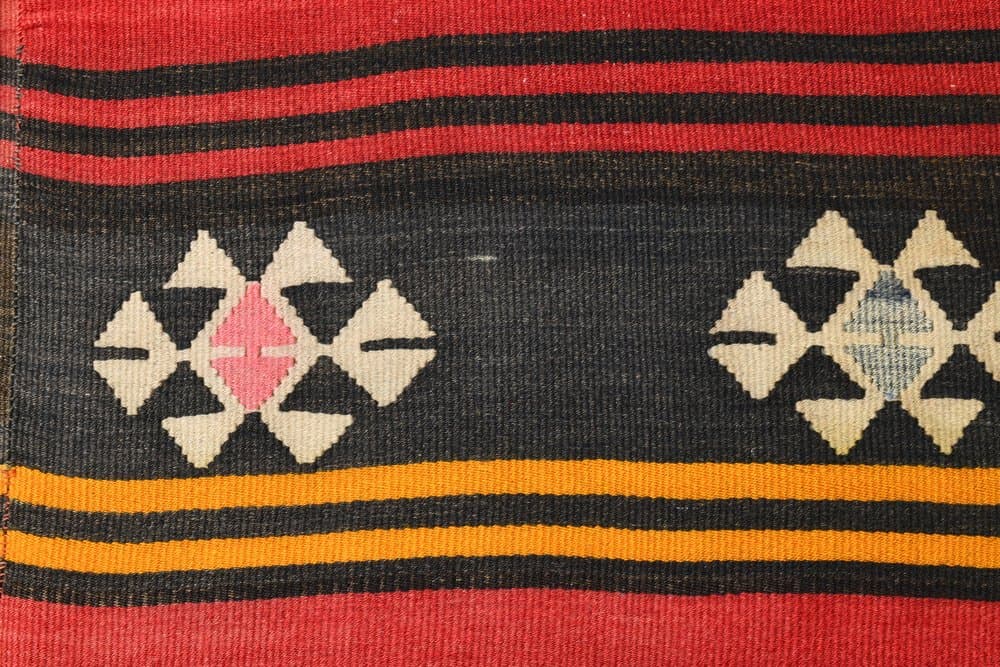 Kilim 177x136 cm, czerwony, czarny, wełna, Turcja, lata 70. - 219792