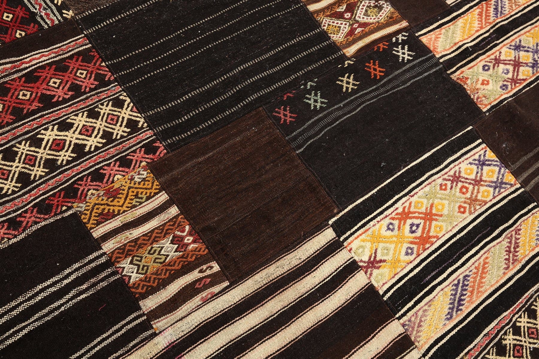 Kilim 204x297 cm, Brown, Red, Wool, 1960s - 221324