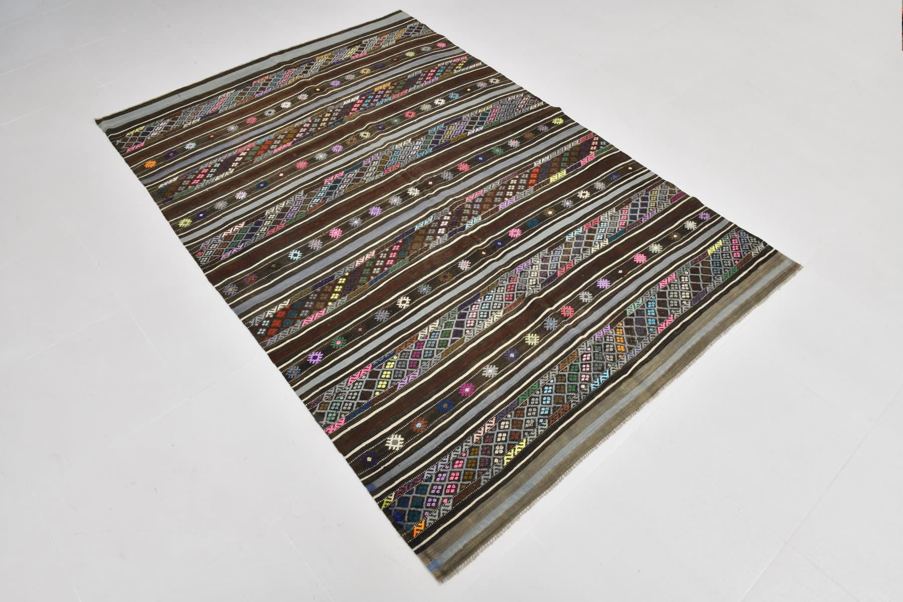 Kilim 214x144 cm, szary, brązowy, wełna, Turcja, lata 70. - 221047