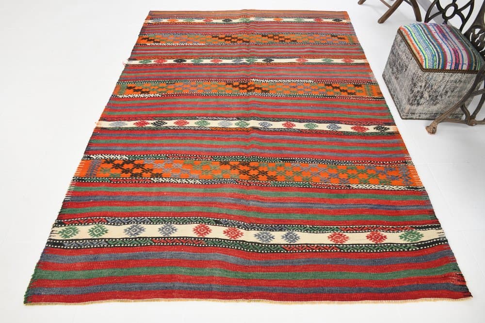 Kilim 253x172 cm, czerwony, zielony, wełna, Turcja, lata 60. - 221926