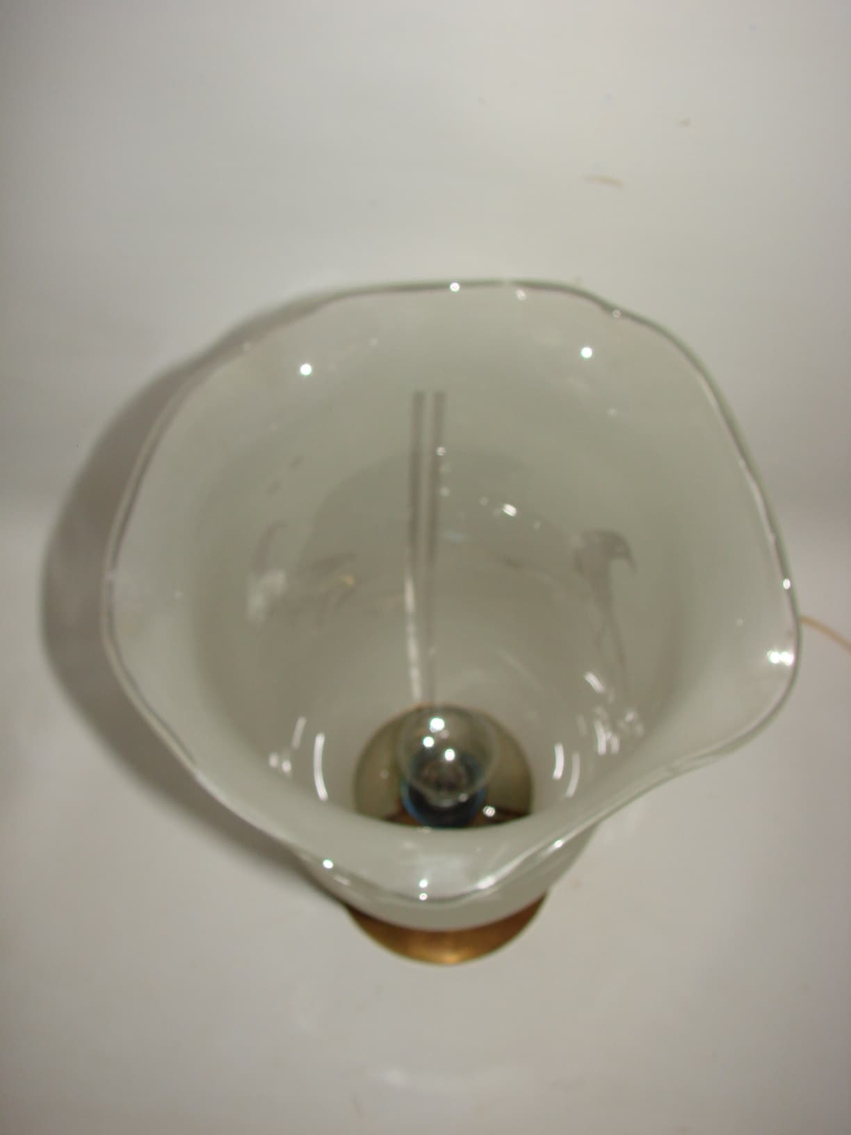 Lampa stołowa, złoty mosiądz, szkło matowe, Polska, lata 40. - 221544