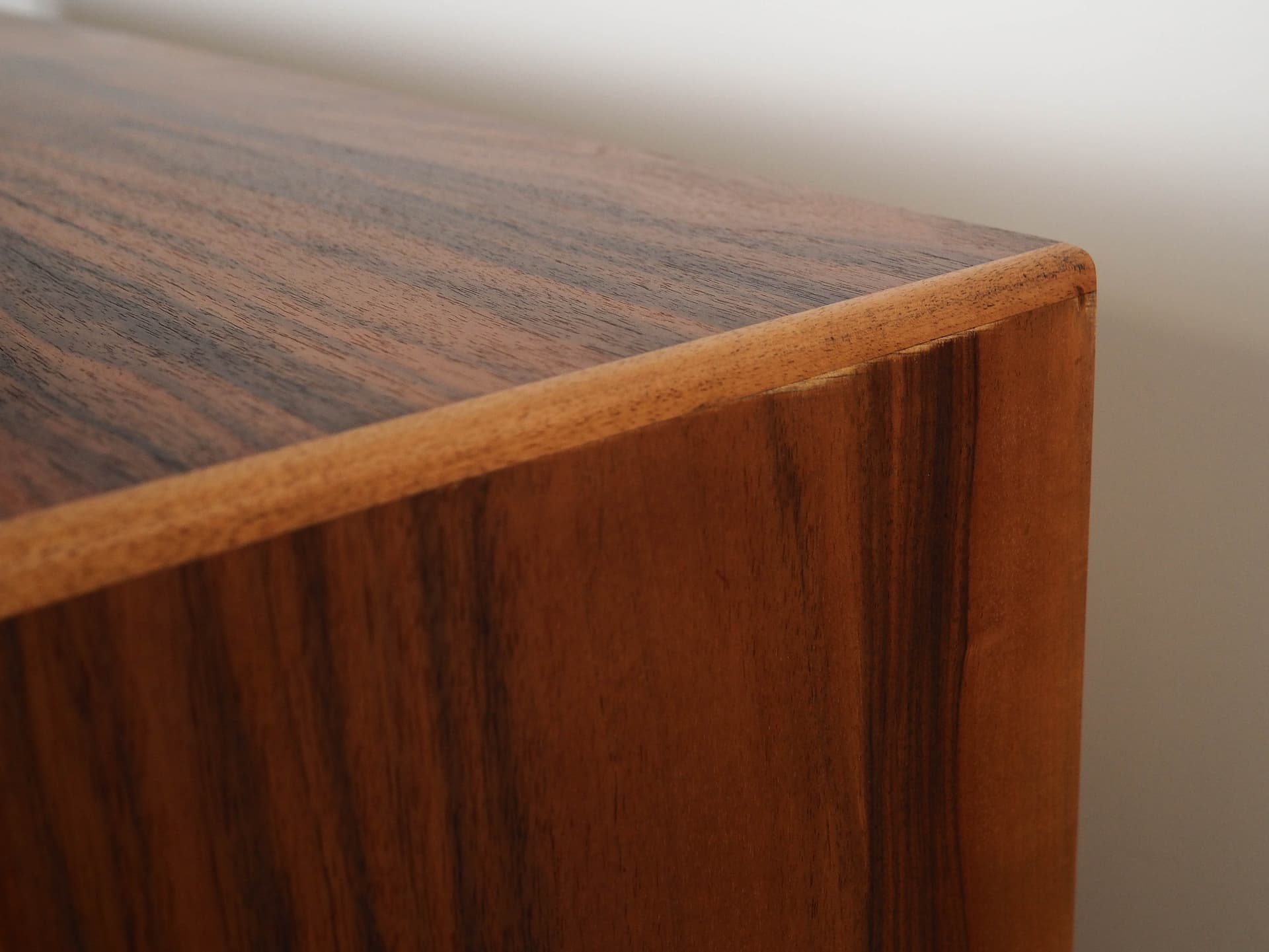 Regał, orzech brązowy, drewno czarne, Dania, lata 70. - 222265