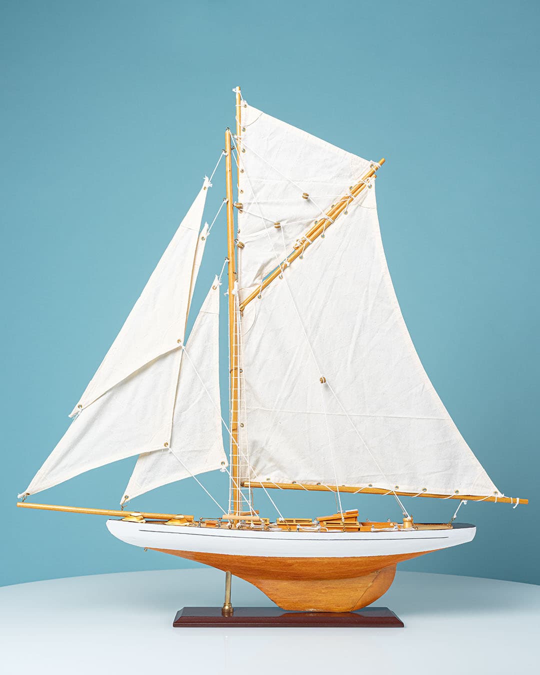 Model jachtu Shamrock, brązowy, drewno, Dania, lata 80. - 222392