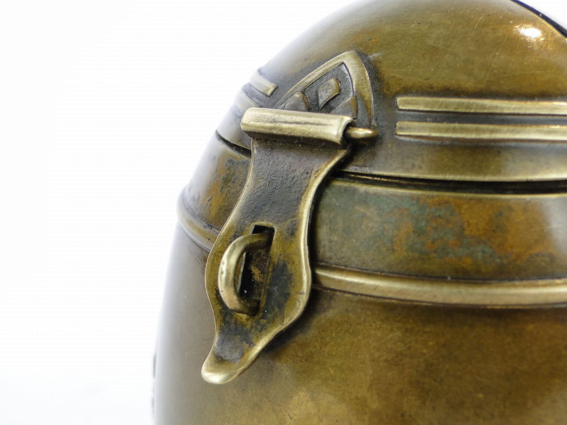 Art Nouveau coin bank, golden brass, Austria, early 20th c. - 222455