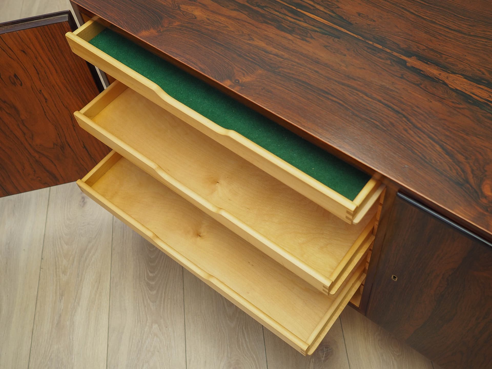 Szafka, palisander ciemnobrązowy, proj. C. Jensen, Hundevad&Co., Dania, lata 70. - 223541