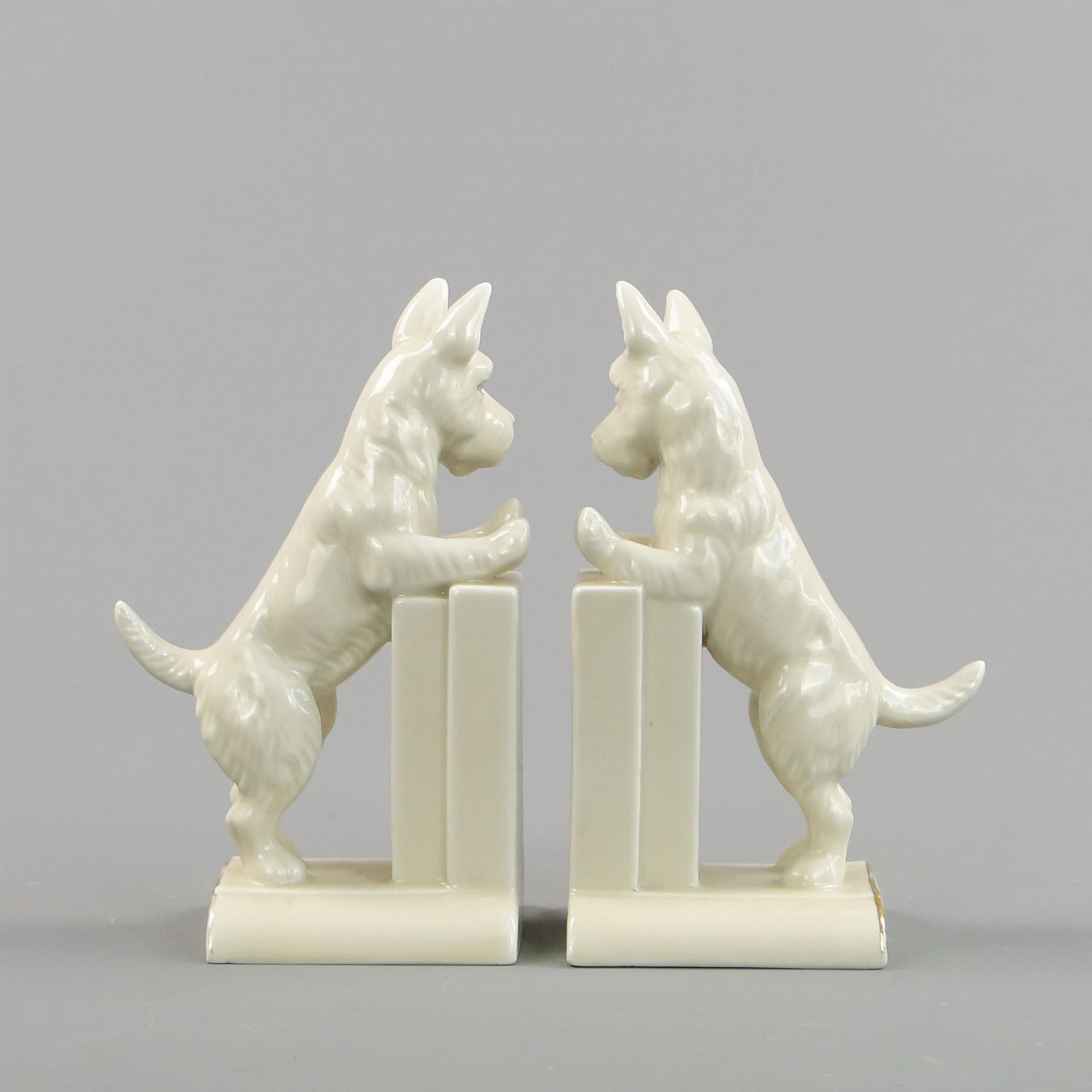 Para podpórek do książek Art déco, porcelana ivory white, Niemcy, lata 30. - 223603