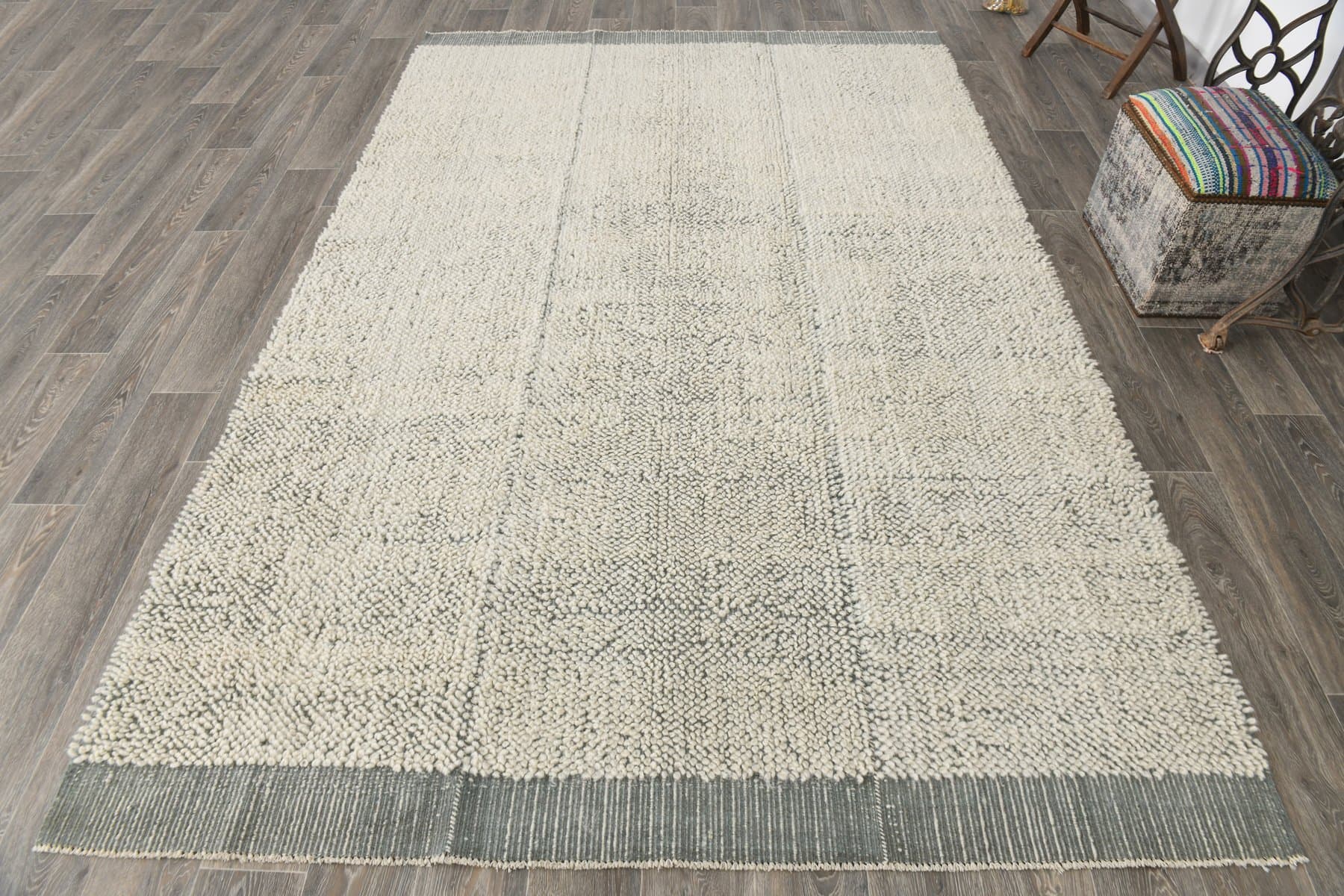 Kilim Rug 194x301 cm, ivory, wool, Turkey, 1970s. - 223790