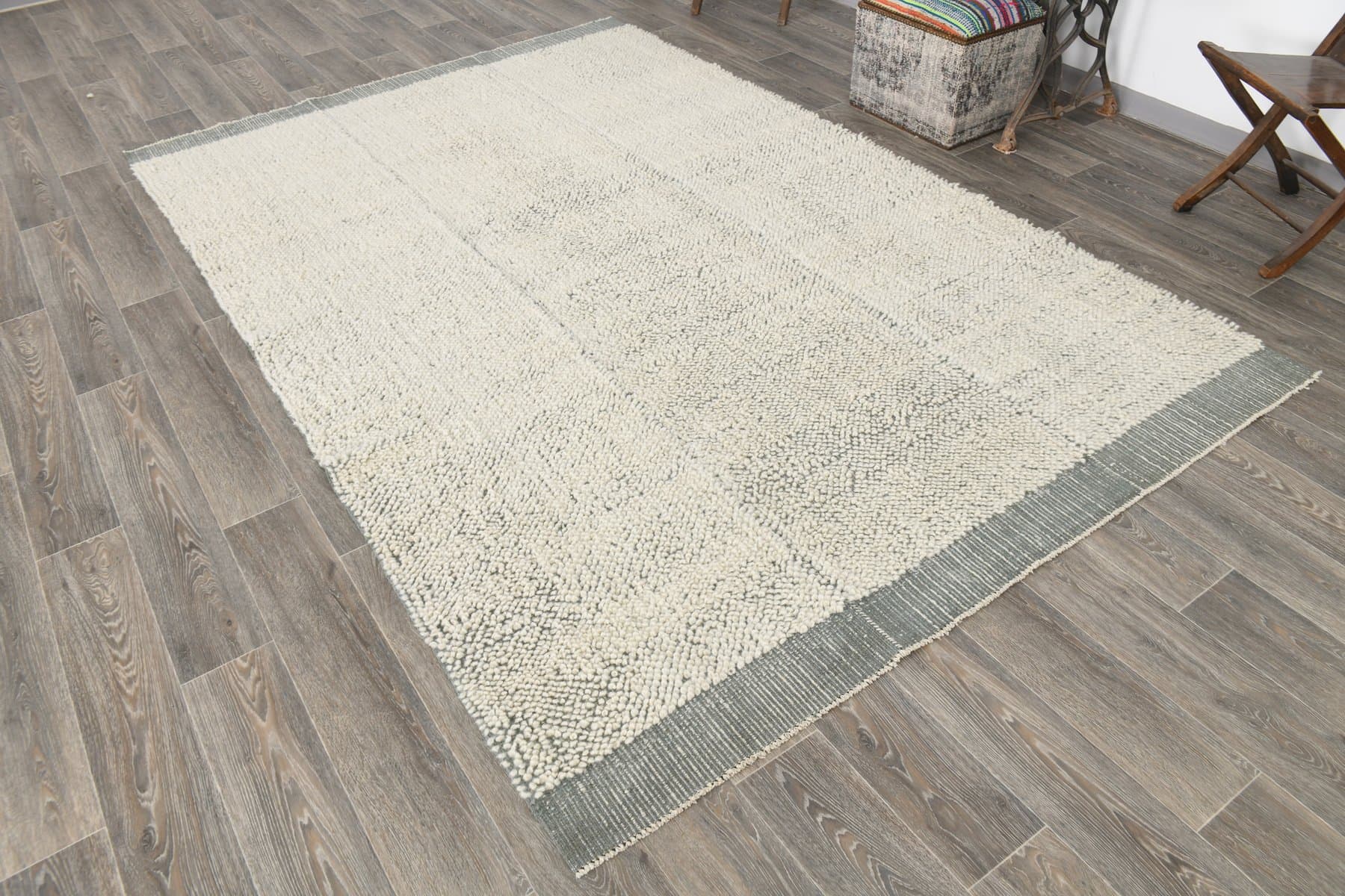 Kilim Rug 194x301 cm, ivory, wool, Turkey, 1970s. - 223791