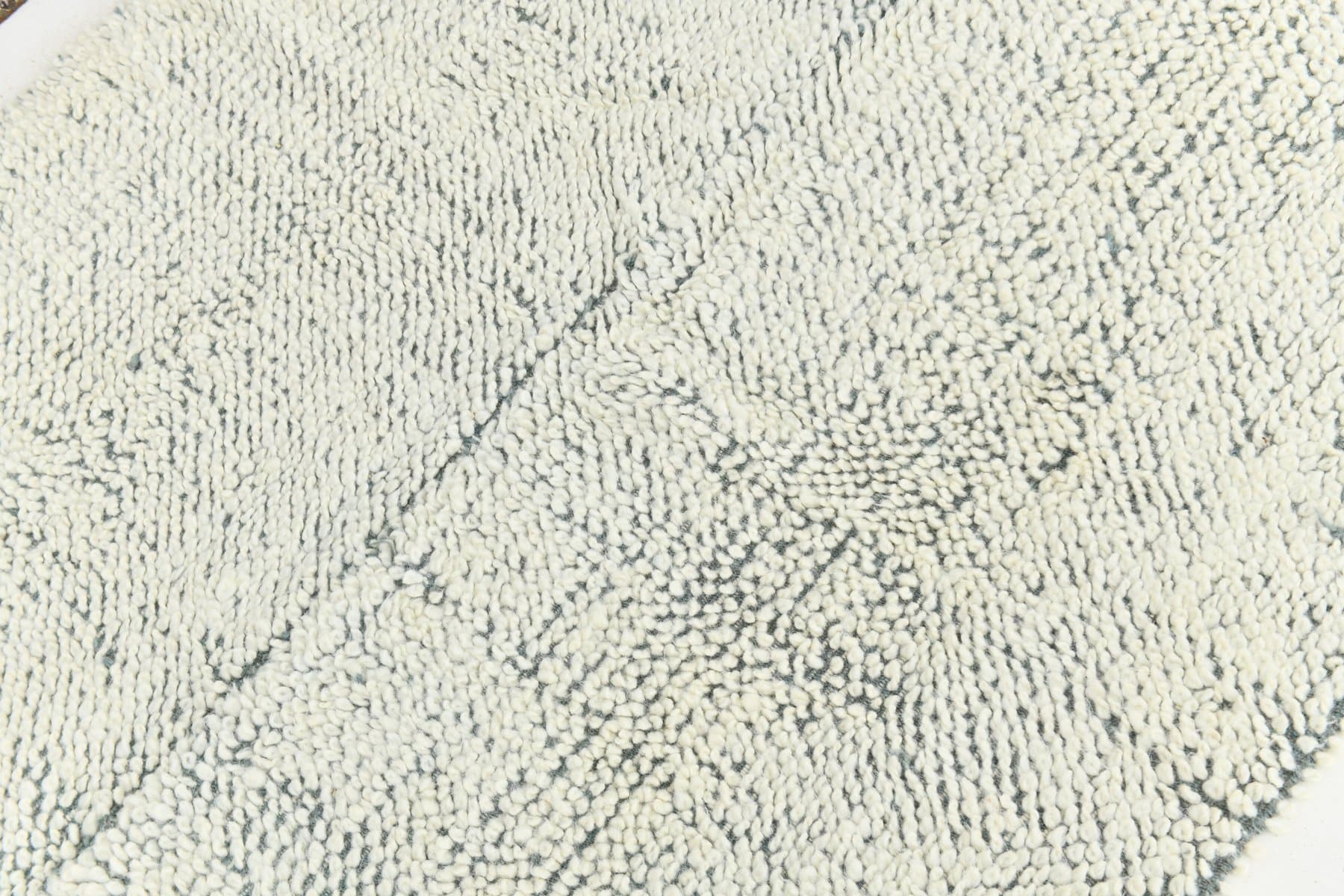 Kilim 199x136 cm, white, wool, Turkey, 1970s - 223692