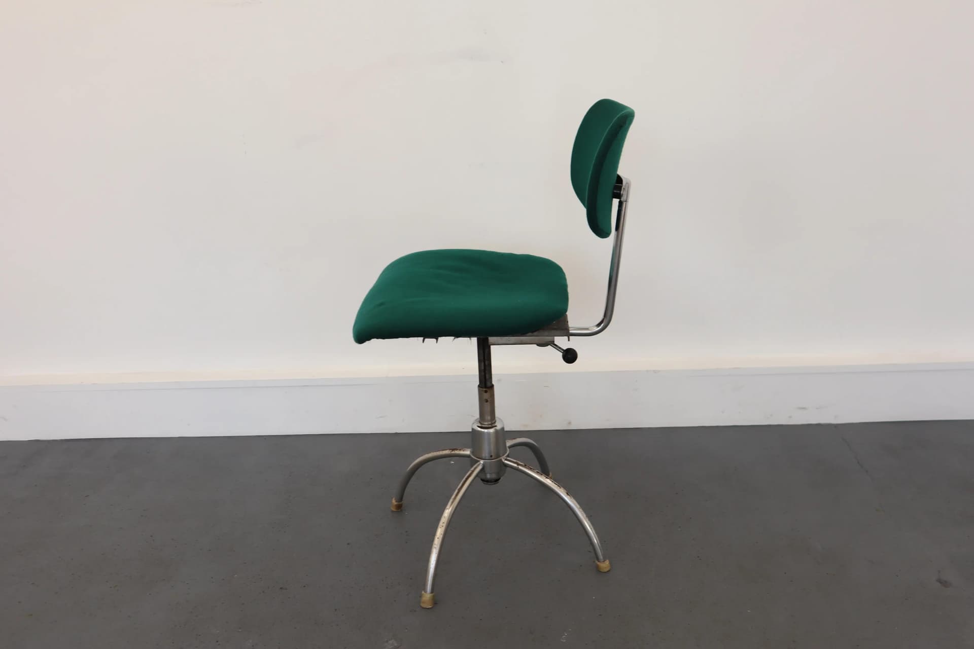 Krzesło biurowe, sklejka szara, wełna szara, stal chromowana, proj. E. Eiermann, Wilde+Spieth, Niemcy, lata 50. - 16337