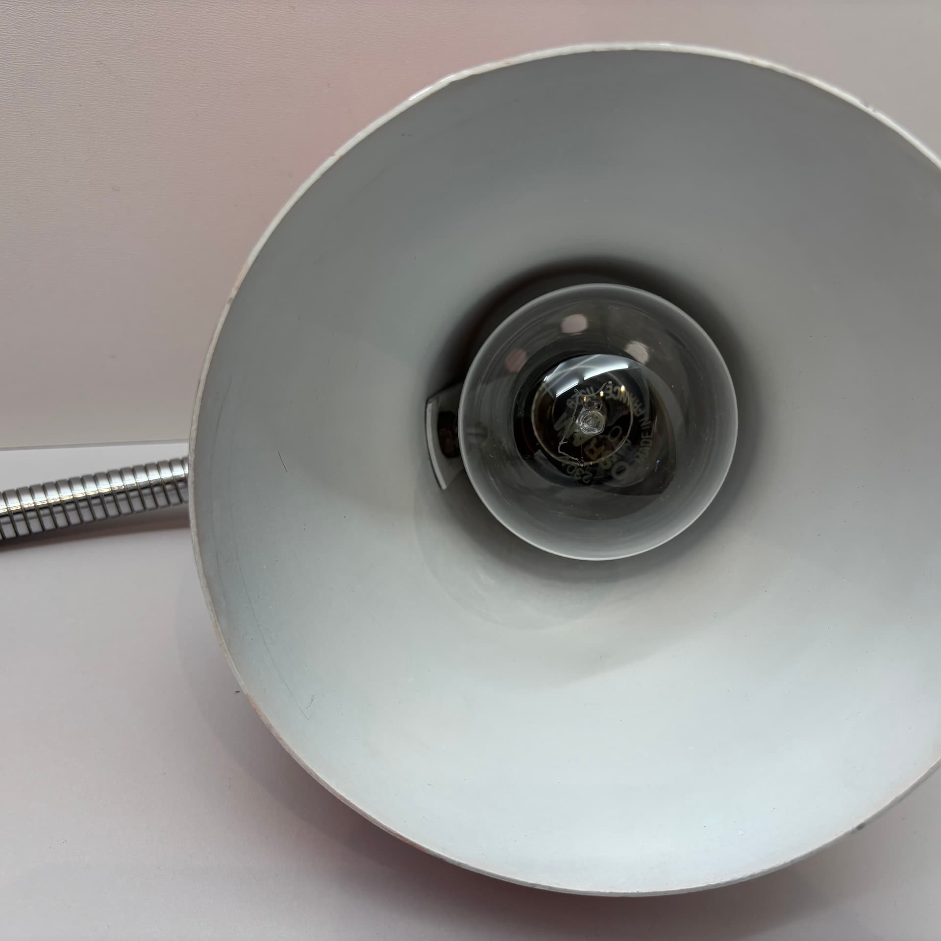 Lampka biurkowa, czerwony, metal lakierowany, chrom, Niemcy, lata 70. - 224060