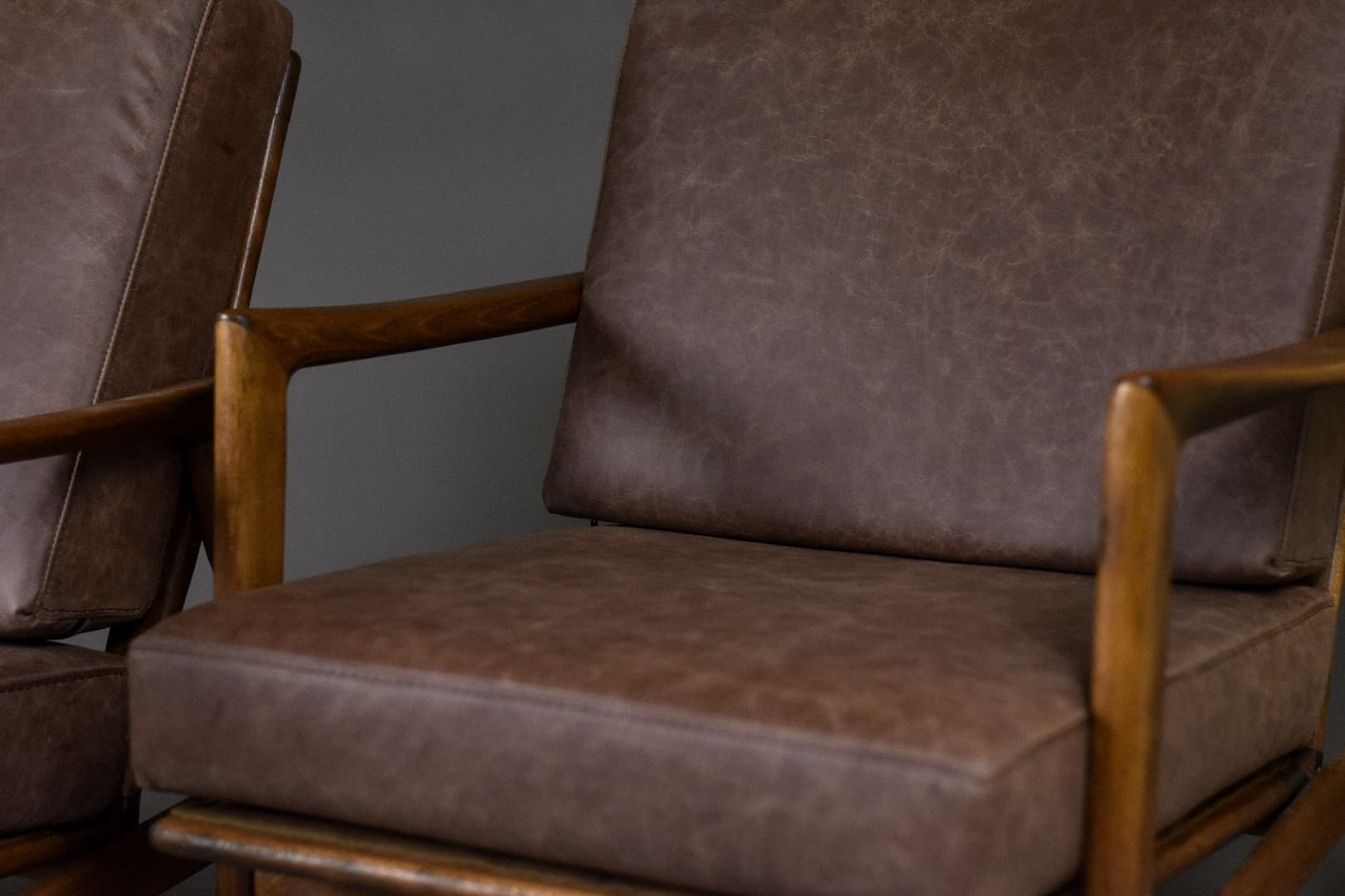 Para foteli 300-139 Stefan, brązowy, Polska, lata 60. - 224603