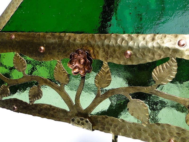 Lampa stołowa secesyjna, zielone szkło, mosiądz, Polska, początek XX w. - 224752