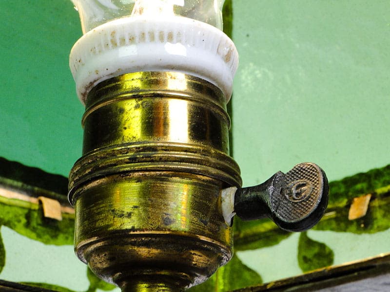 Lampa stołowa secesyjna, zielone szkło, mosiądz, Polska, początek XX w. - 224757