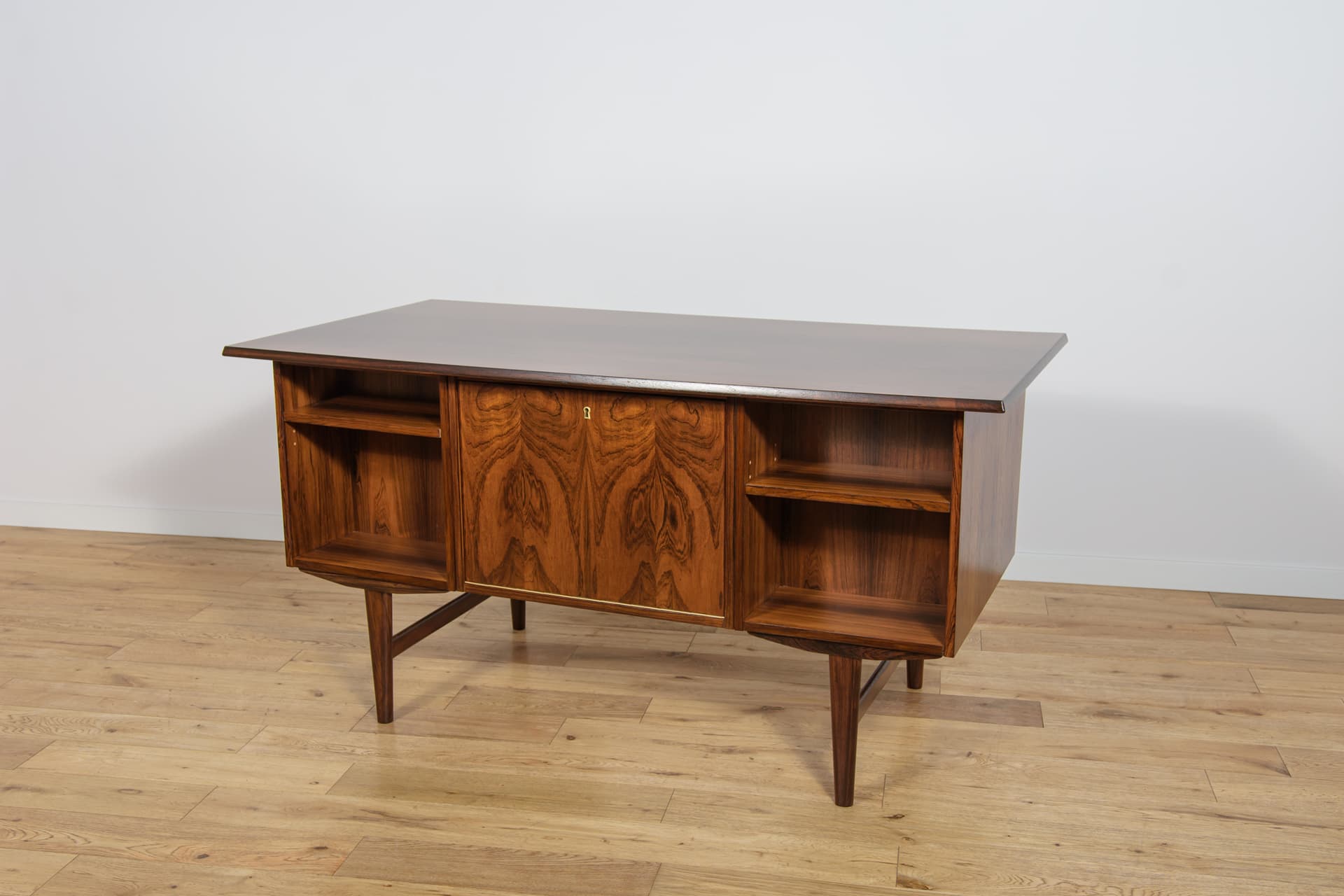 Biurko wolnostojące, palisander brązowy, Dania, lata 60. - 224783