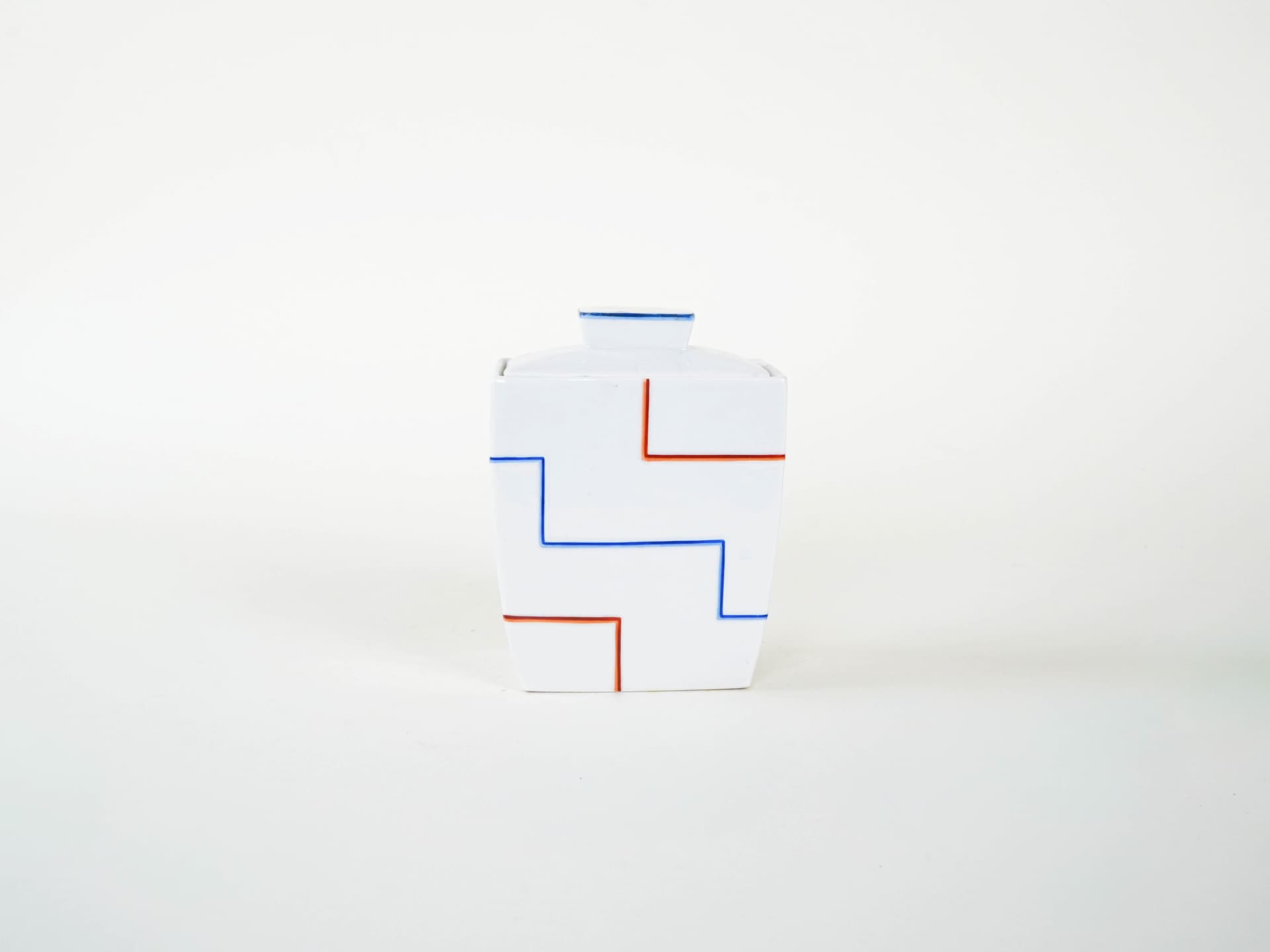 Wazon modernistyczny, biały, ceramika, Włochy, lata 70. - 225919