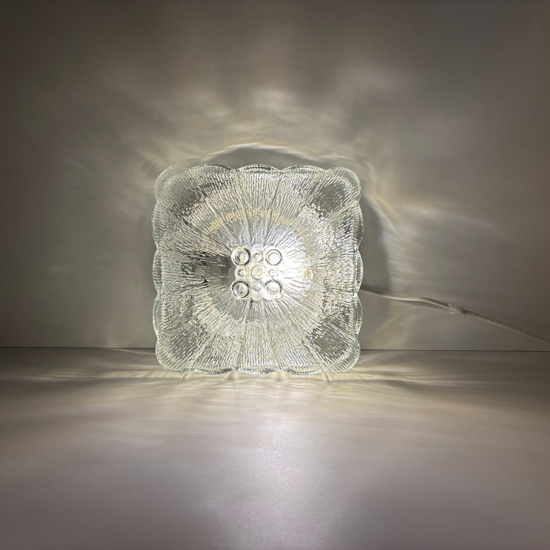 Plafon, transparentne szkło, metal czarny, Dania, lata 70. - 226214