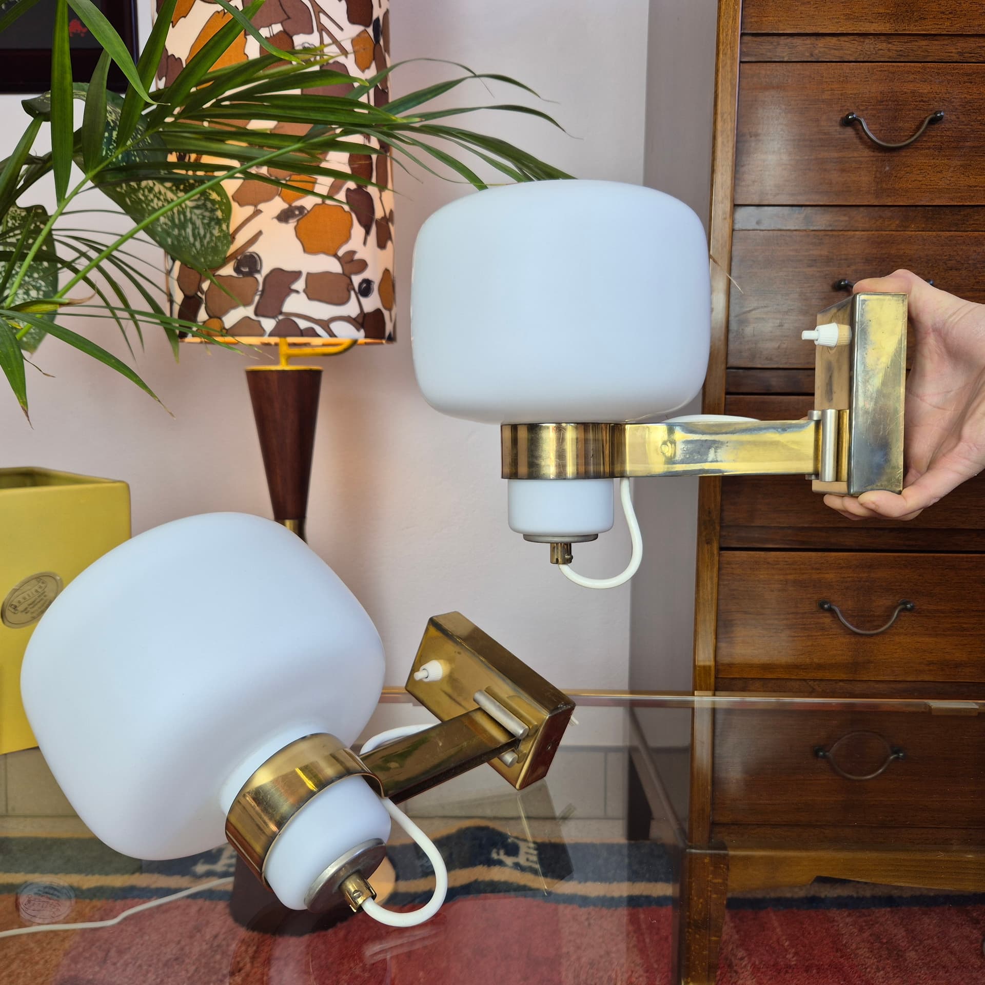 Para kinkietów, biały, szkło, Czechosłowacja, lata 60. - 226466