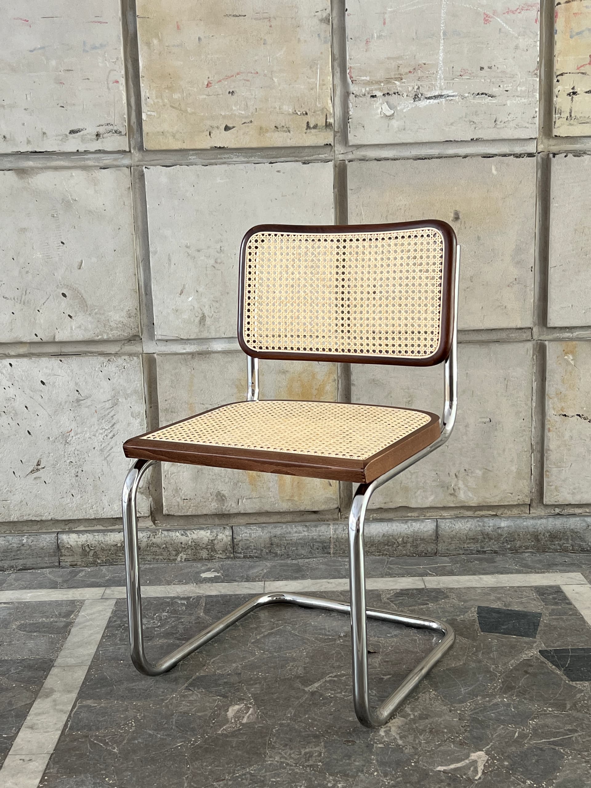 Krzesło z giętej stali wg proj. M.Breuer, Bauhaus, brązowe - 226624