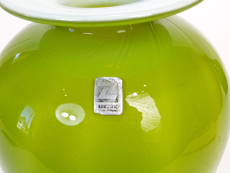 Wazon, oliwkowa zieleń, szkło, Ząbkowice, Polska, lata 80. - 226667