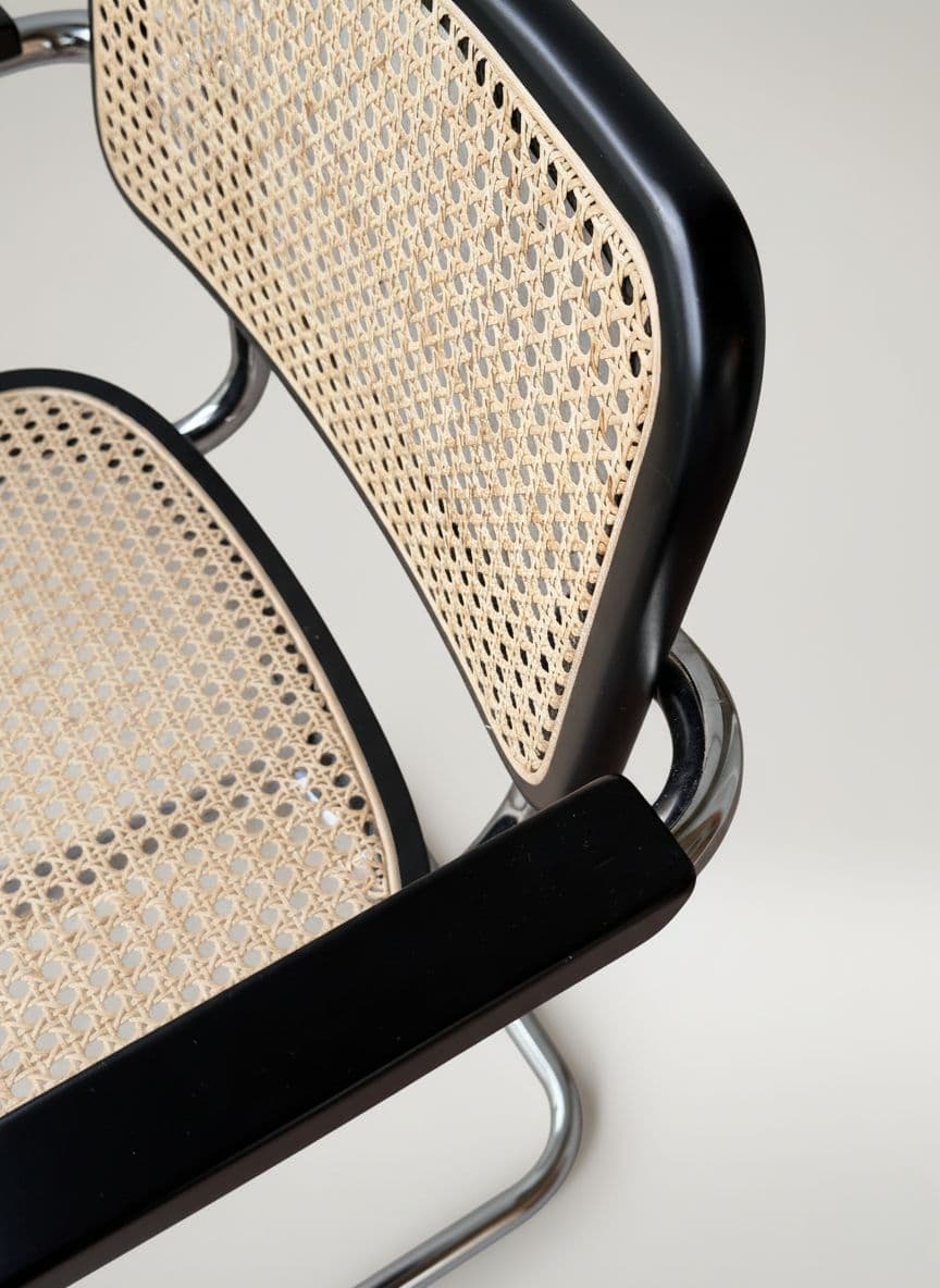 Krzesło z giętej stali z podłokietnikami wg proj. M.Breuer, Bauhaus, czarne - 226762