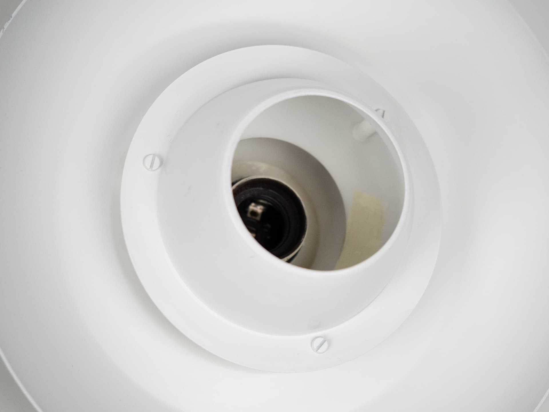 Lampa wisząca, aluminium biały, proj. K. Wiborg, Jeka, Dania, lata 80. - 227059