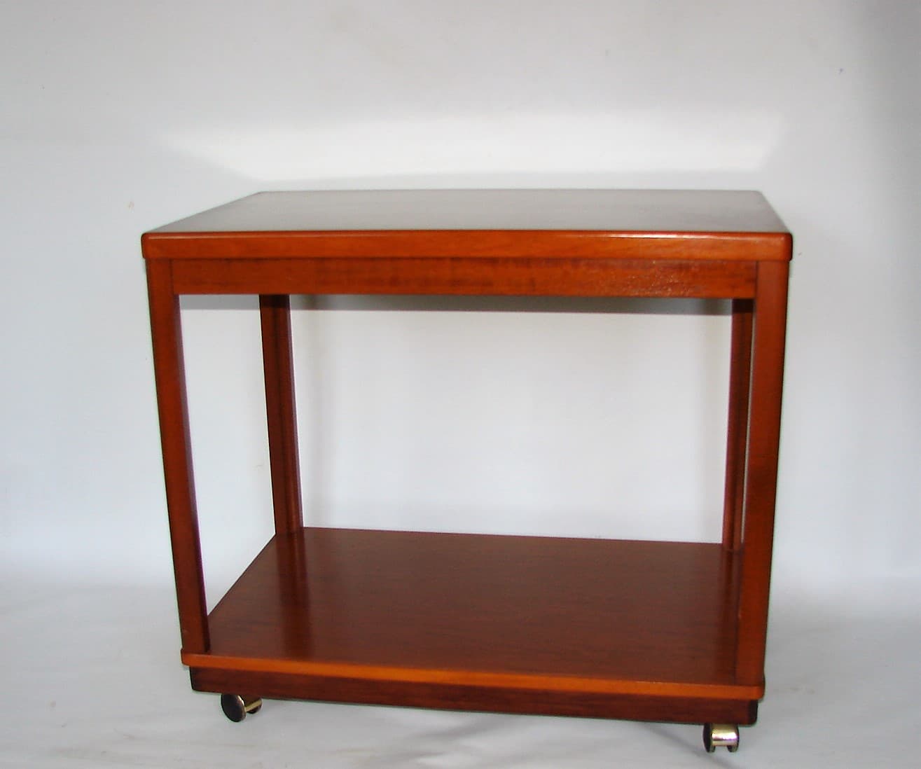 Stolik pomocniczy, brązowy, drewno, lata 70. - 227130