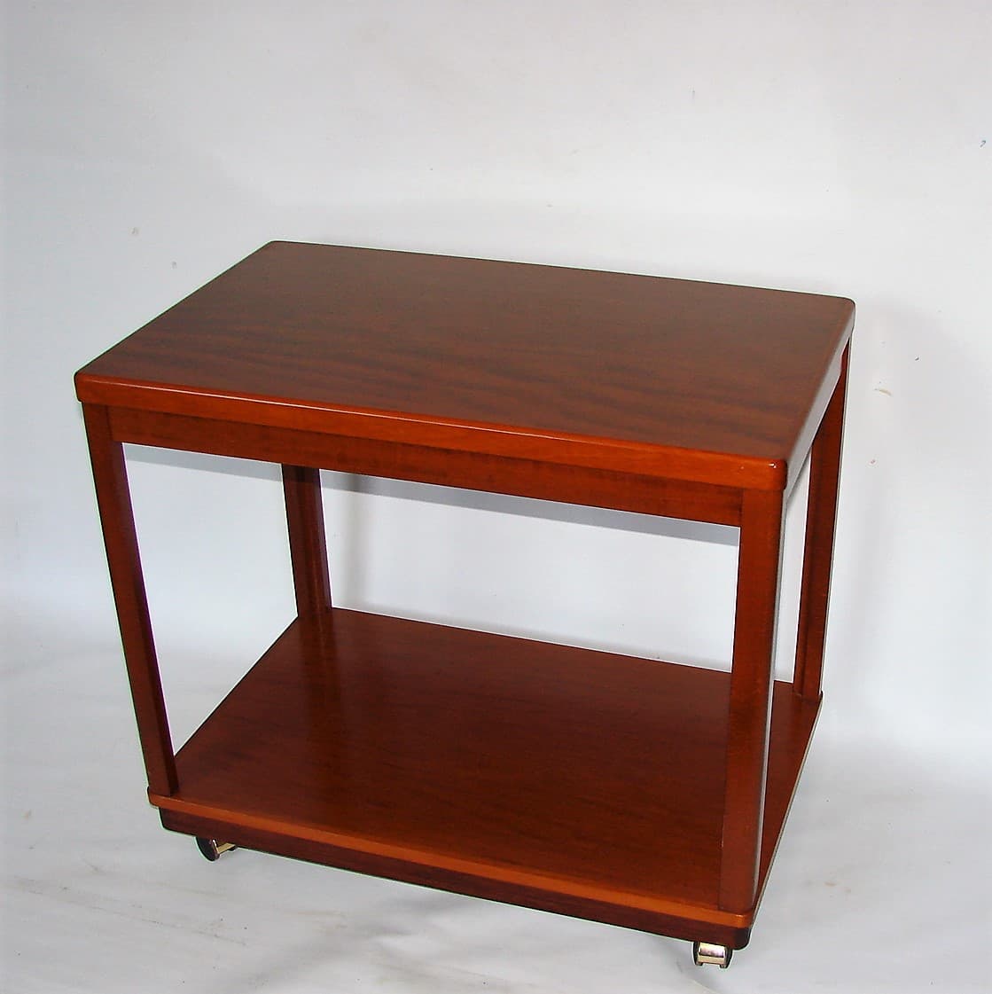 Stolik pomocniczy, brązowy, drewno, lata 70. - 227131