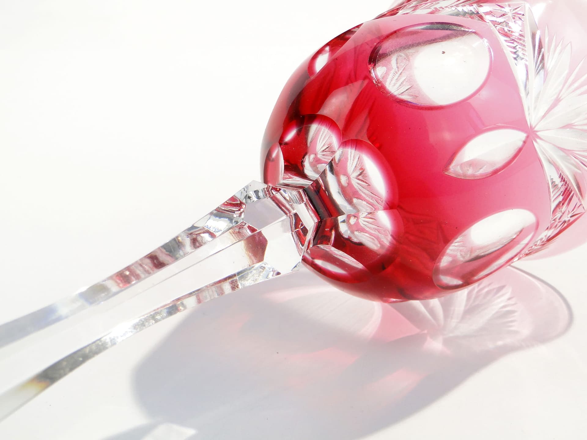 Kielich do czerwonego wina, kryształ czerwony, Nachtmann, Niemcy, lata 20. - 227476