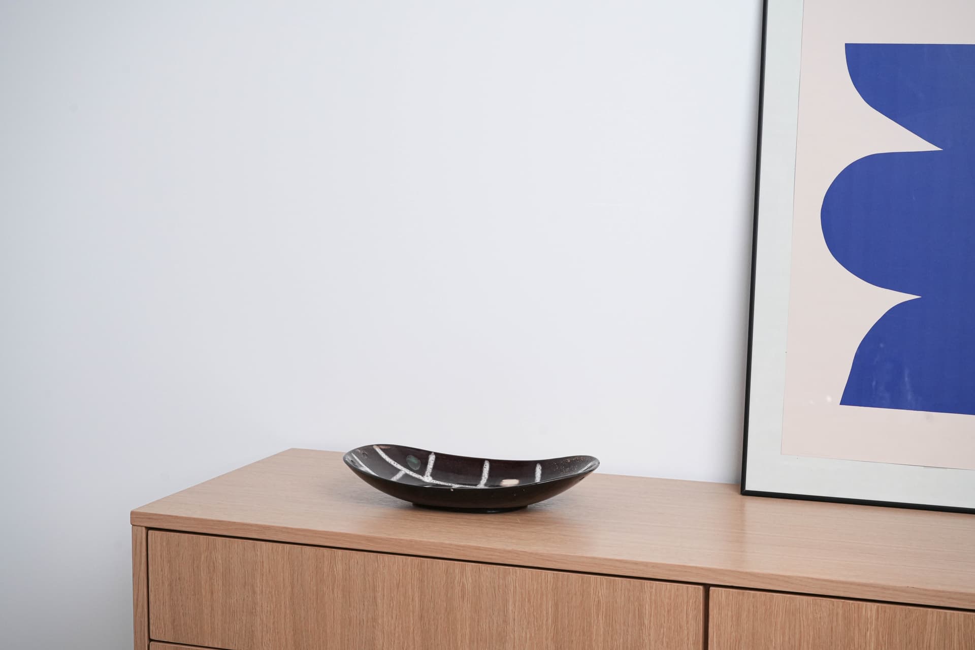 Patera, model 1031/30, czarna, ceramika, Niemcy, lata 60. - 227512