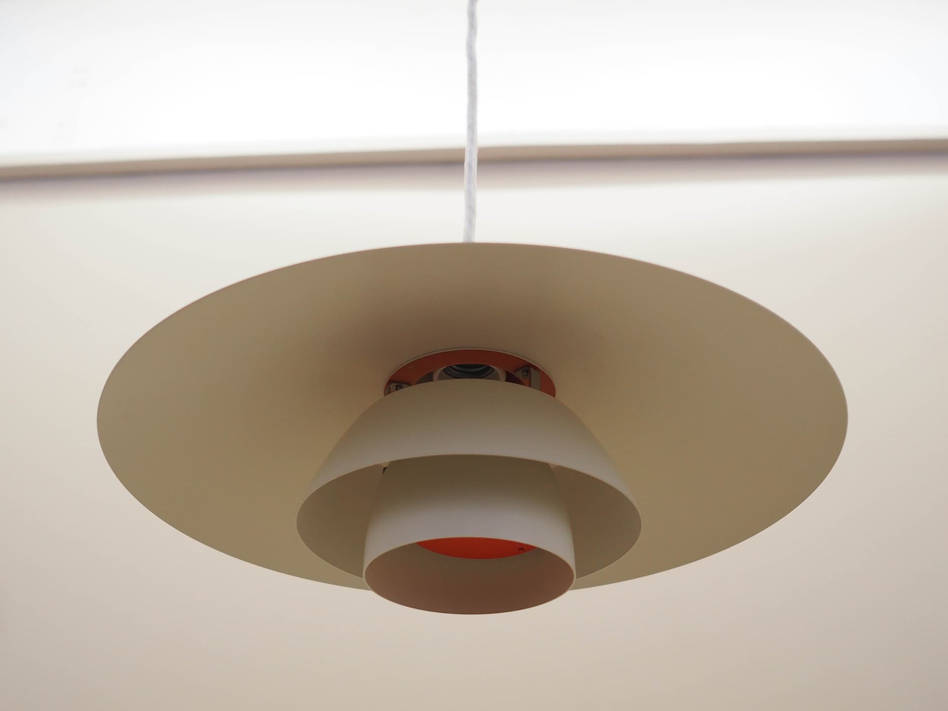 Lampa wisząca PH 4/3, biały, metal, proj. P. Henningsen, Louis Poulsen, Dania, lata 60. - 227765