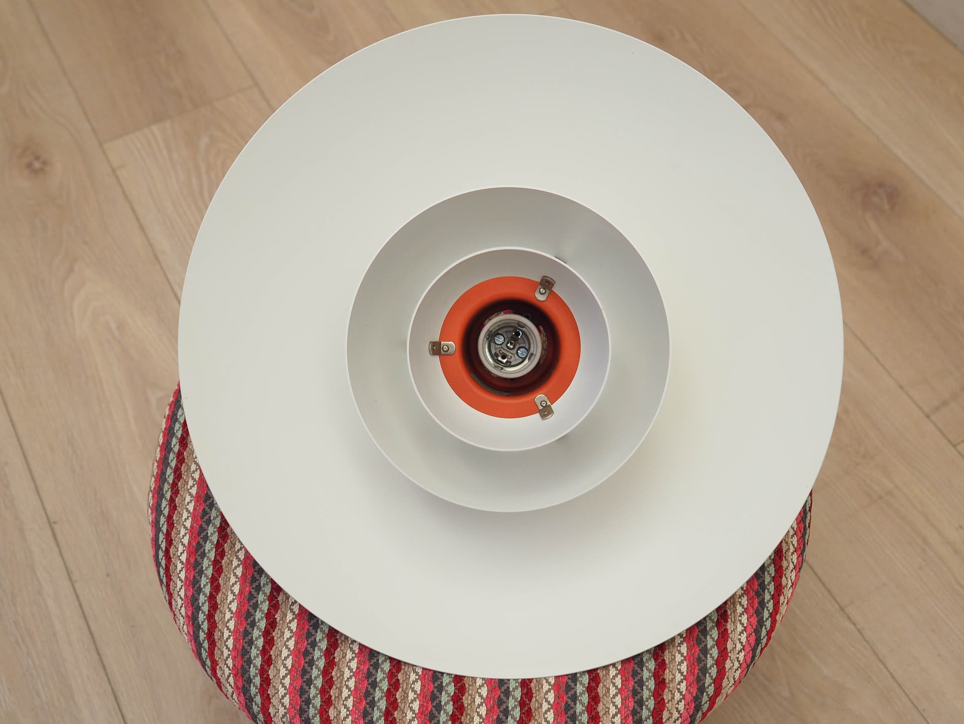 Lampa wisząca PH 4/3, biały, metal, proj. P. Henningsen, Louis Poulsen, Dania, lata 60. - 227779