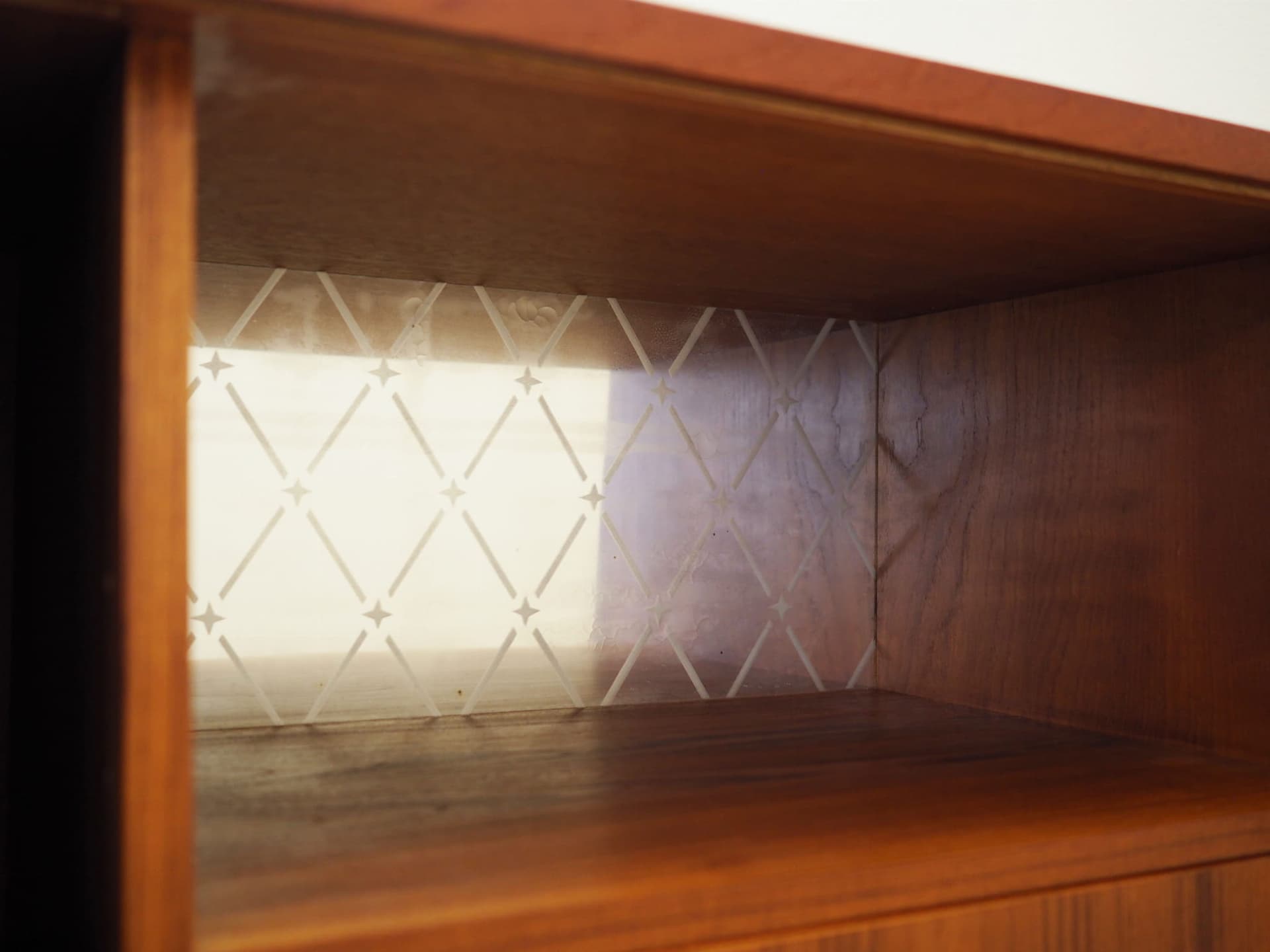 Highboard mid-century, tekowy brązowy, Dania, lata 60. - 77518