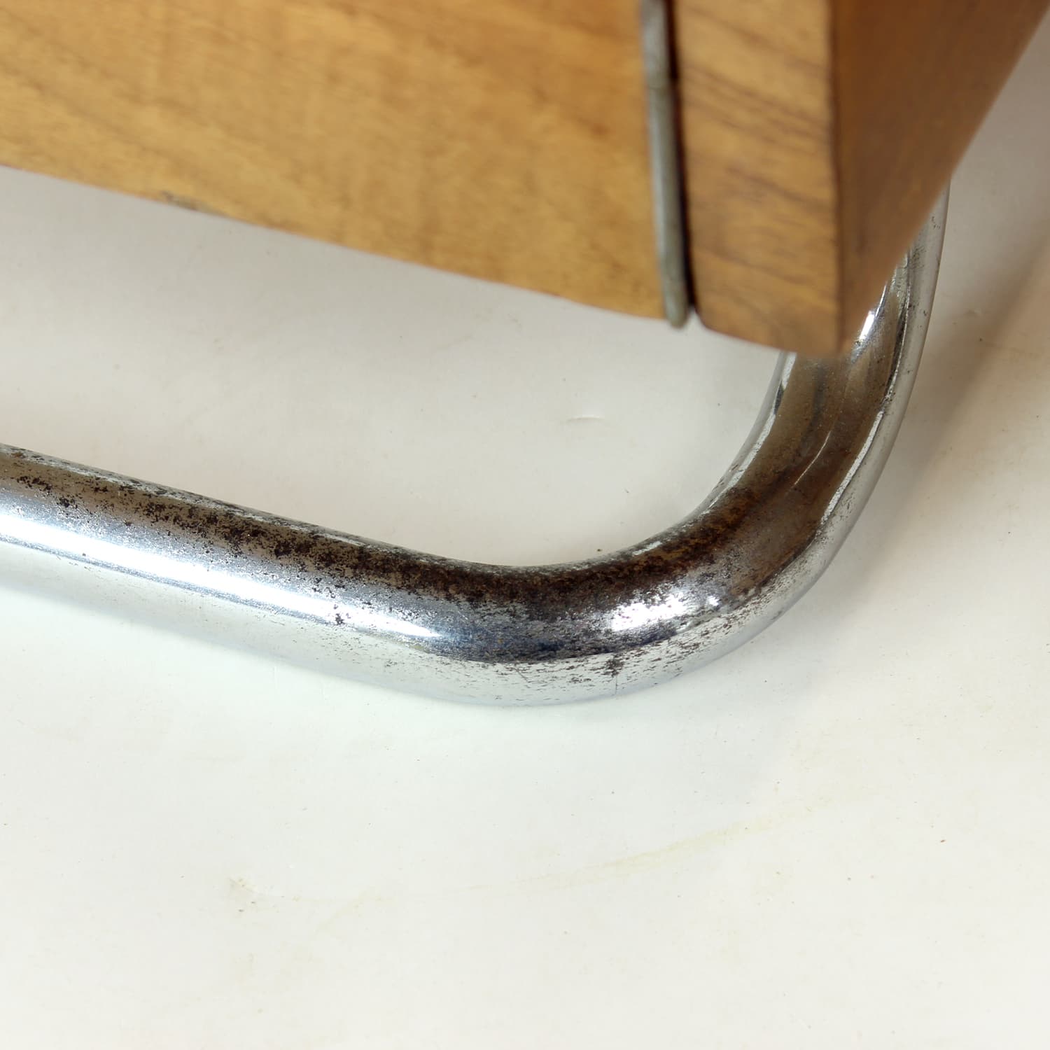 Para szafek nocnych, orzech brązowy, chrom, Czechosłowacja, lata 50. - 227848