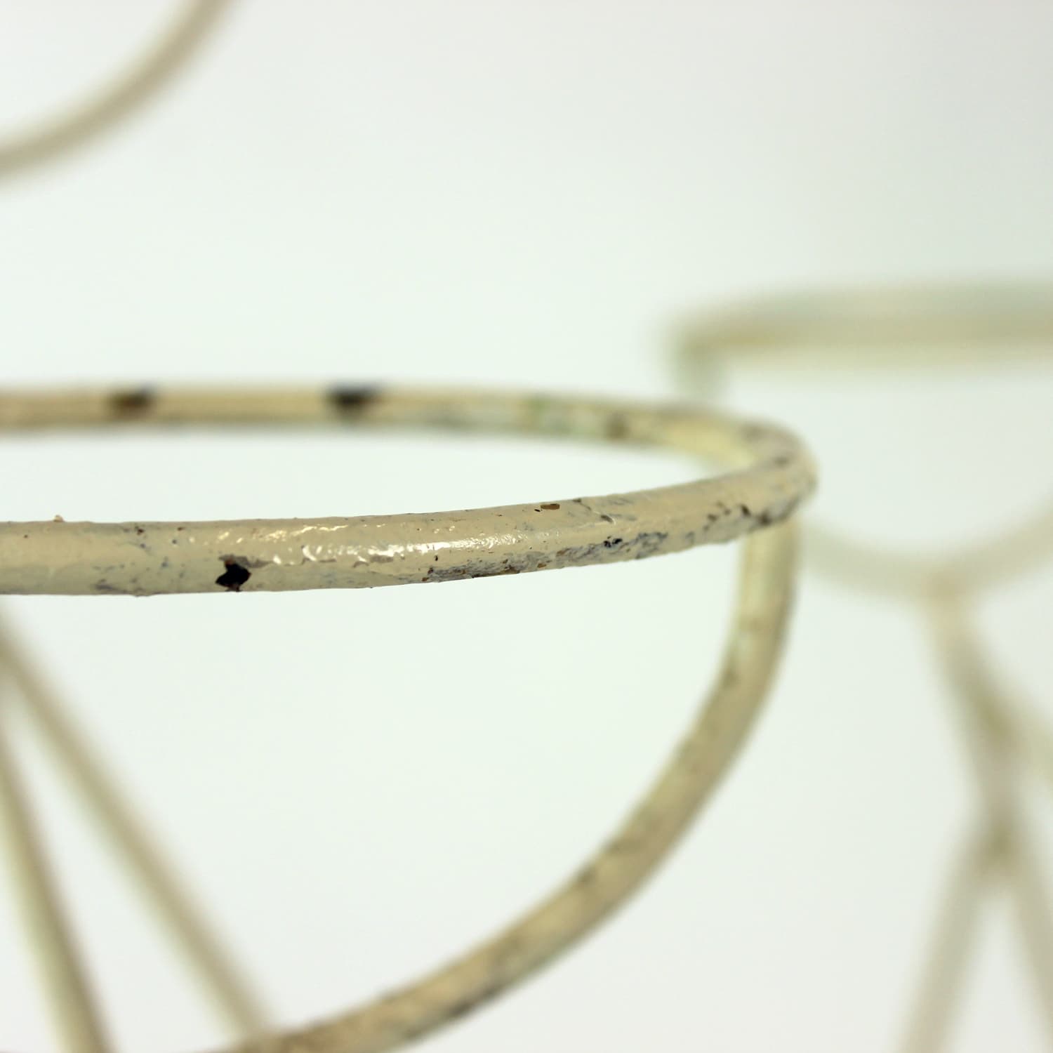 Stojak na kwiaty, biały, stal, Czechosłowacja, lata 60. - 227860