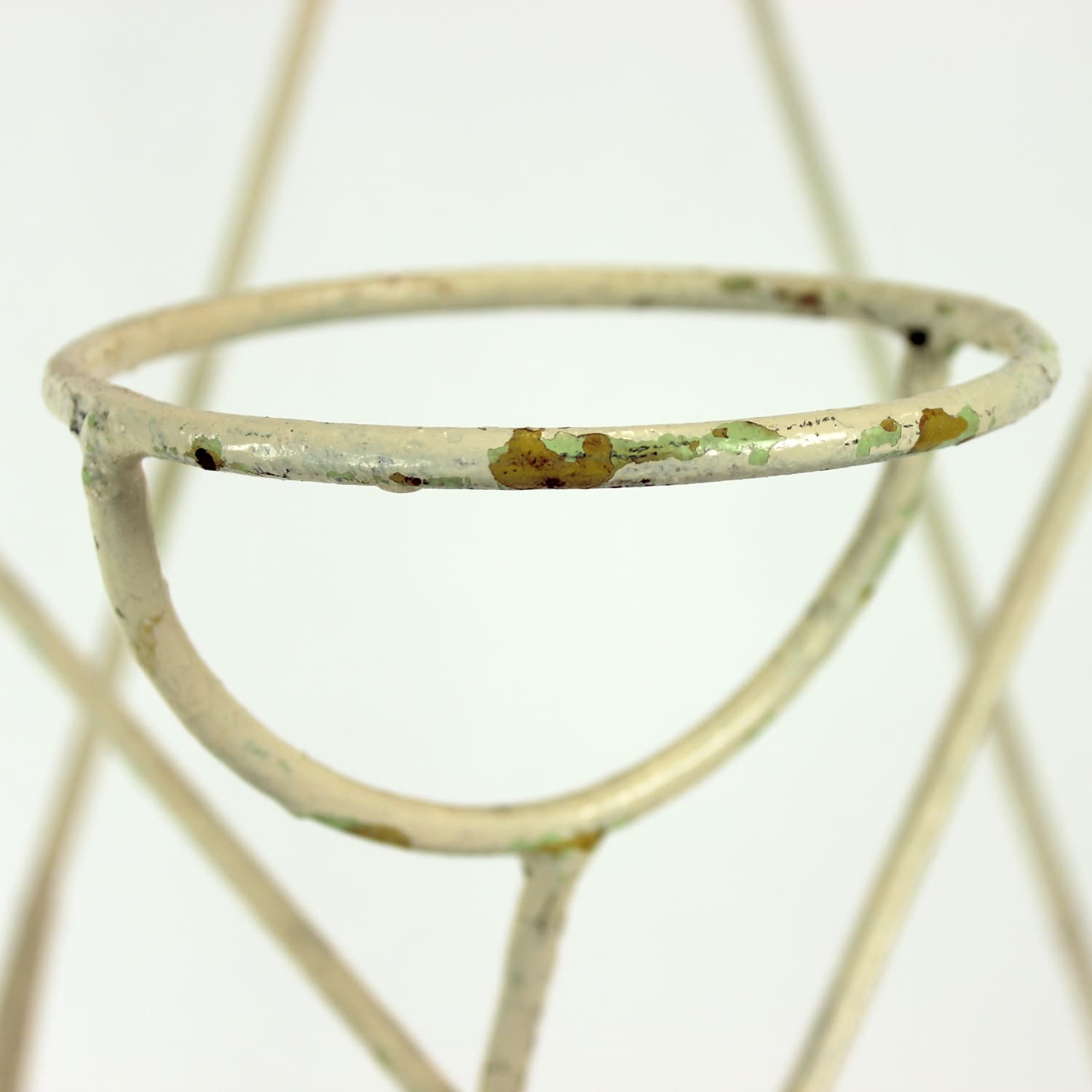 Stojak na kwiaty, biały, stal, Czechosłowacja, lata 60. - 227859