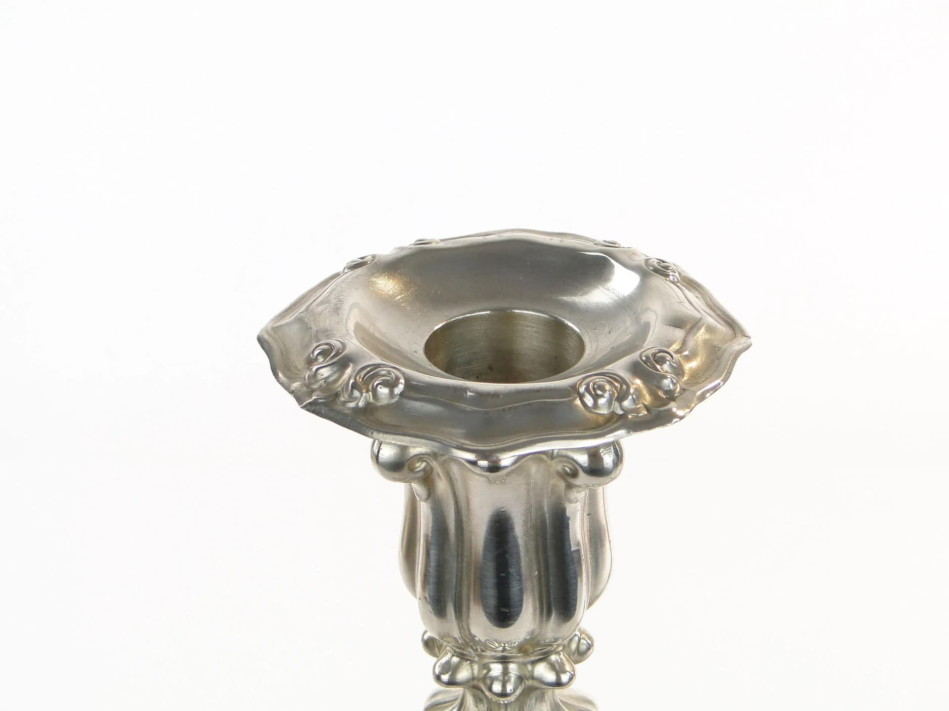 Para świeczników rococo, mosiądz platerowany srebrem, Austria, XIX w. - 16768