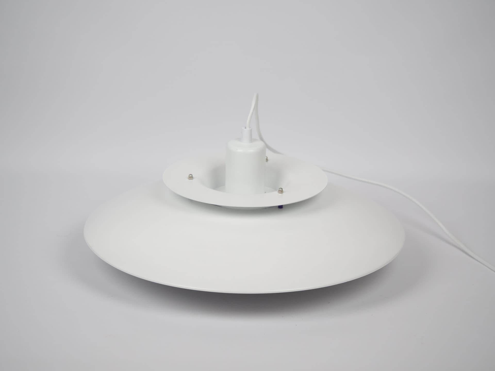 Para lamp wiszących P376, biały, aluminium, proj. J. Kastholm, P. Fabricius, Nordisk Solar, Dania, lata 80. - 228108