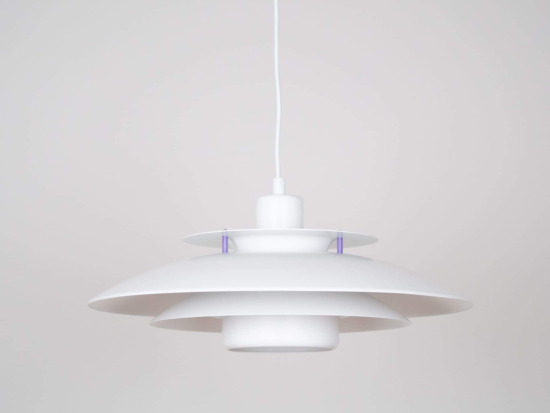 Para lamp wiszących P376, biały, aluminium, proj. J. Kastholm, P. Fabricius, Nordisk Solar, Dania, lata 80. - 228105