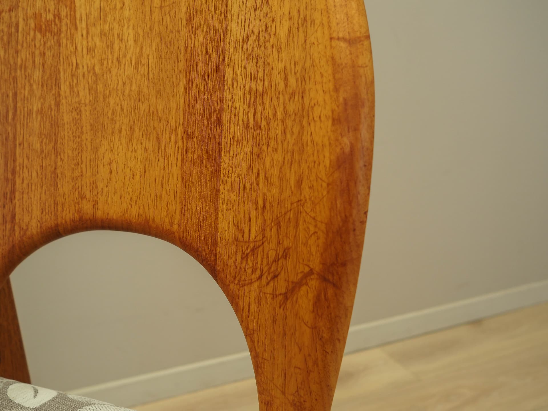 Komplet czterech krzeseł, teak brązowy, proj. N. Koefoed, Glostrup Møbelfabrik, Dania, lata 60. - 228196