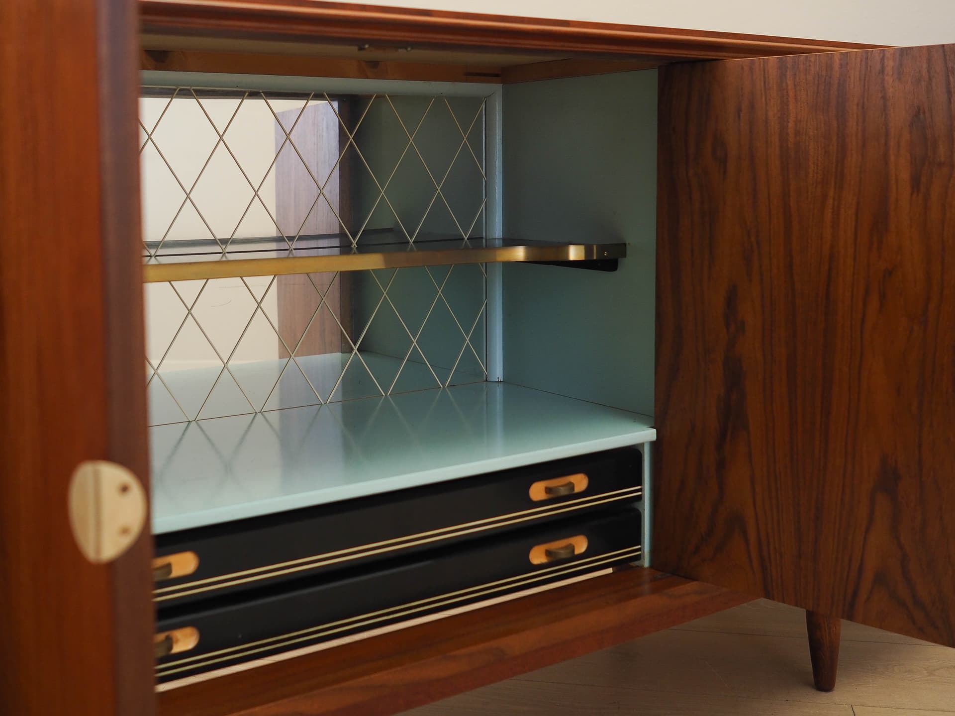 Sideboard, teak brązowy, Dania, lata 70. - 228229