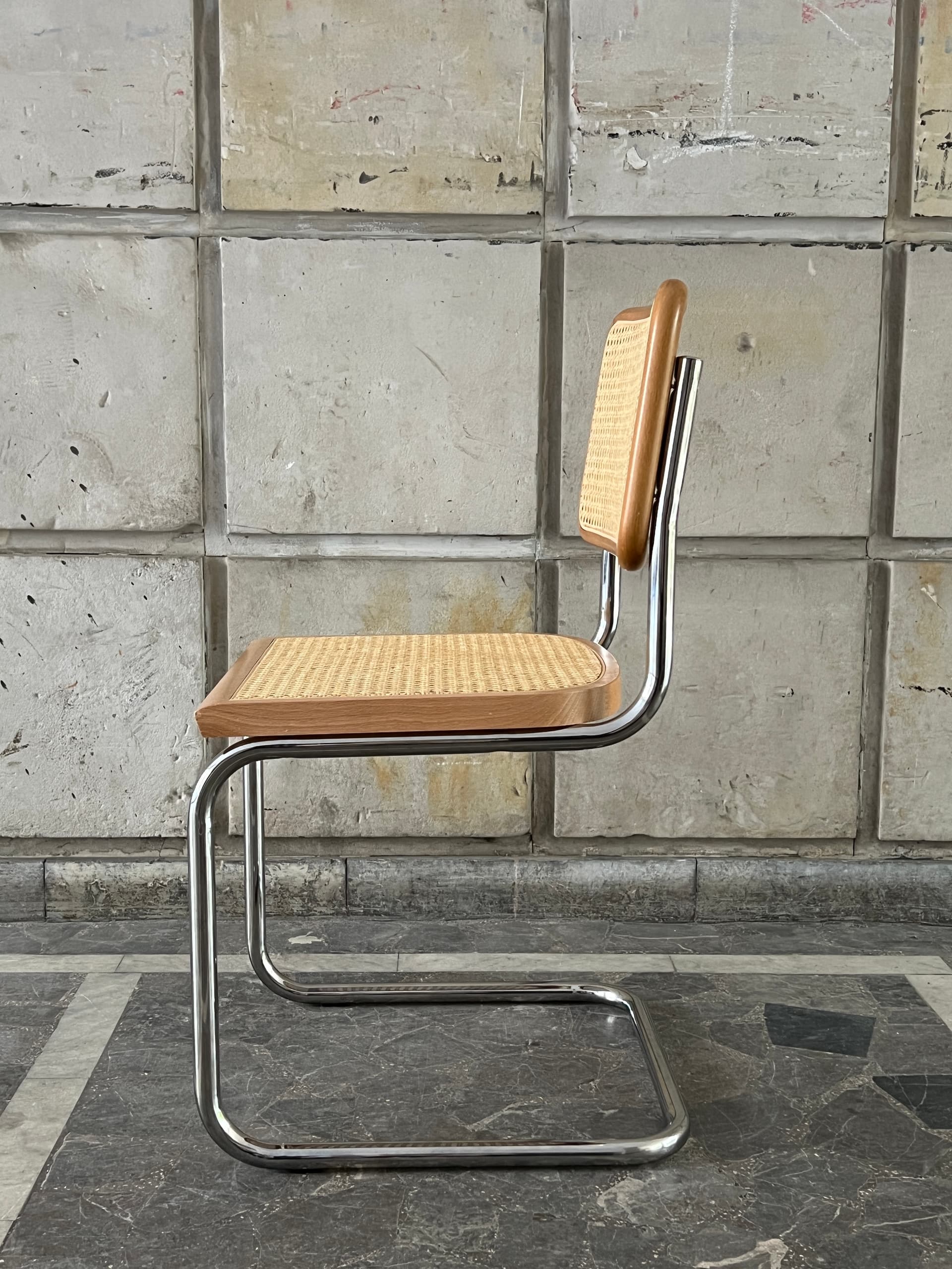 Zestaw 4 krzeseł z giętej stali wg proj. M.Breuer, Bauhaus, miodowe - 228295