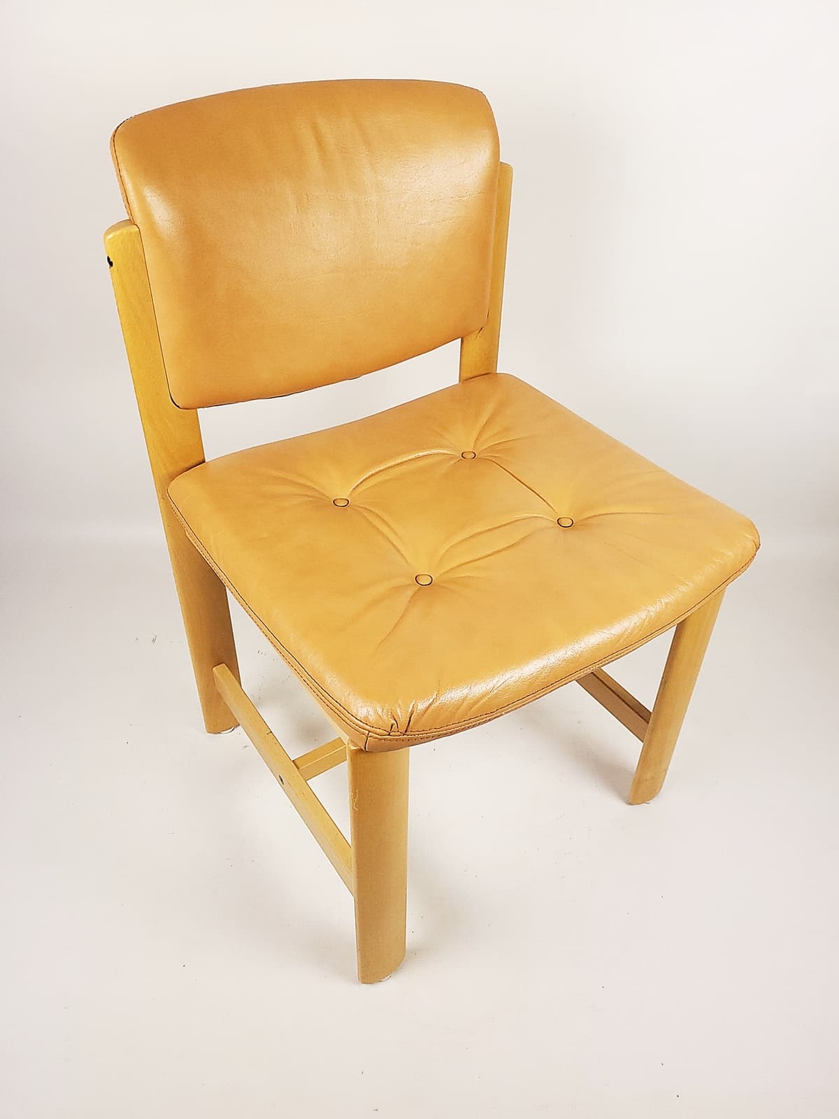 Krzesło Ulferis, brązowy, drewno, skóra naturalna, Dania, lata 70. - 228493