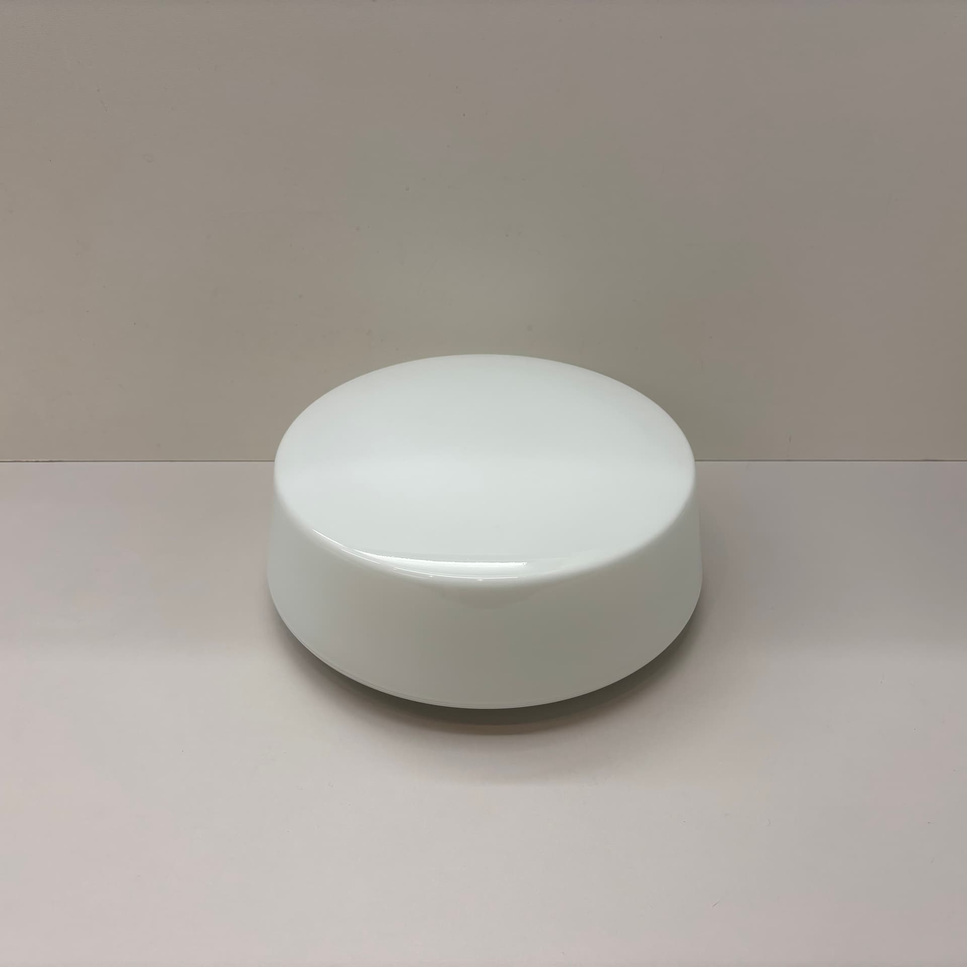 Kinkiet Bauhaus, biały, szkło, Niemcy, lata 70. - 228522