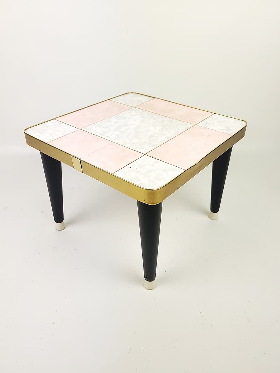 Kwietnik Rockabilly, multikolor, porcelana, metal, drewno, lata 60. - 228619