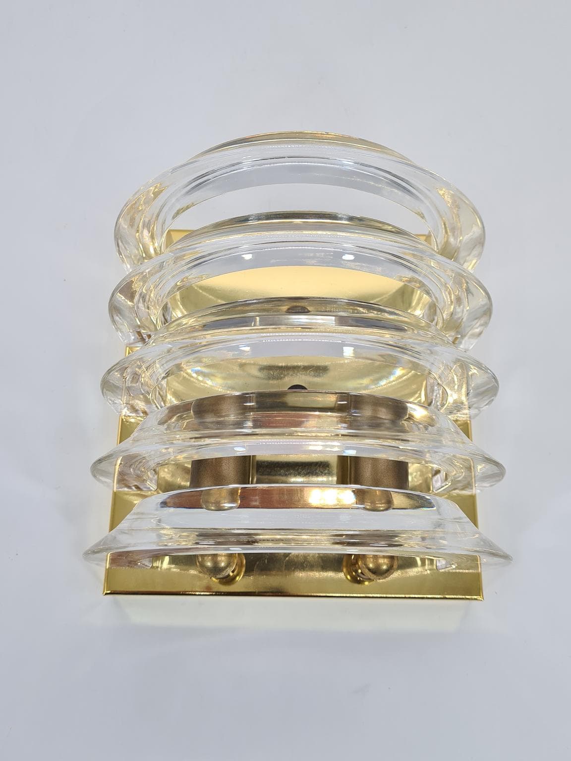 Kinkiet Prometeusz, mosiądz złoty, akryl transparentny, Prometeusz, Polska, lata 80. - 228727