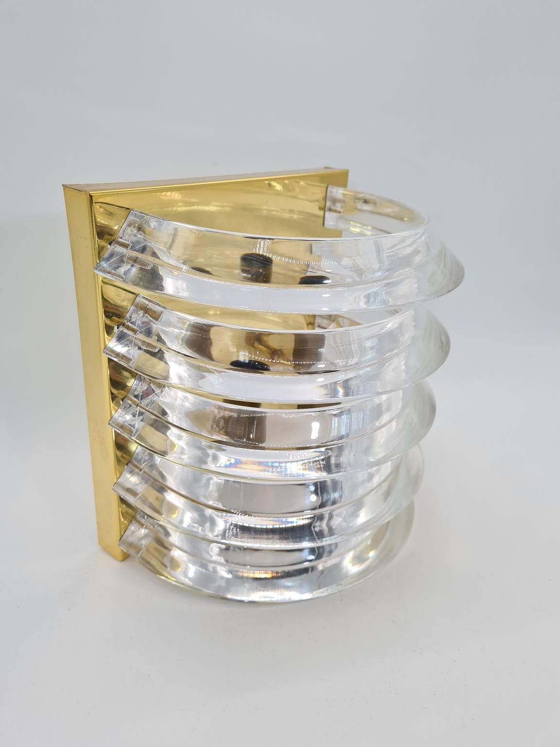 Kinkiet Prometeusz, mosiądz złoty, akryl transparentny, Prometeusz, Polska, lata 80. - 228720