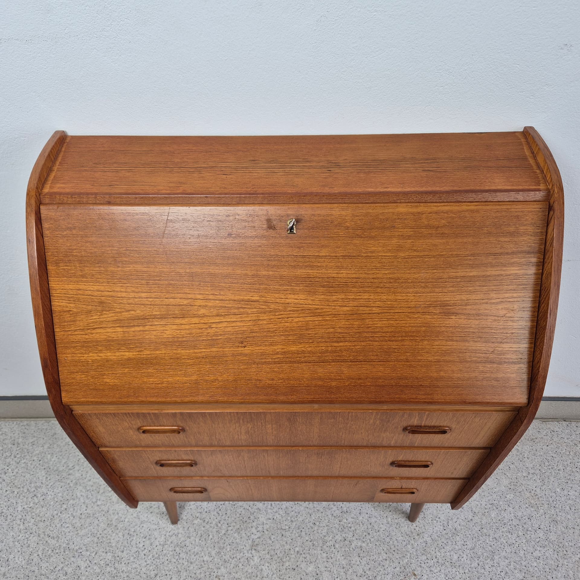 Sekretarzyk, teak brązowy, Norwegia, lata 60. - 228929